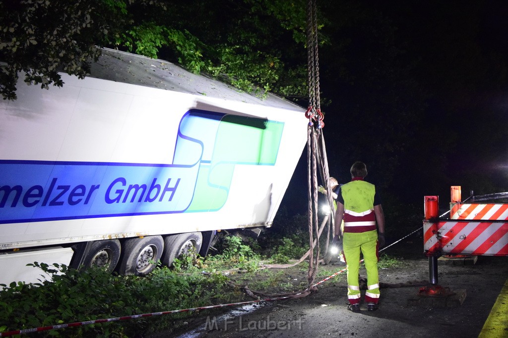 Schwerer VU A 3 Rich Oberhausen Hoehe AK Leverkusen P150.JPG - Miklos Laubert